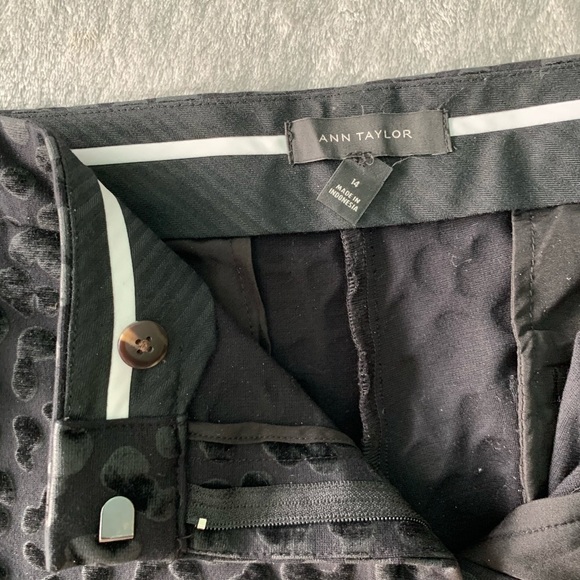 Black Ann Taylor Pants Size 14 - Picture 4 of 6